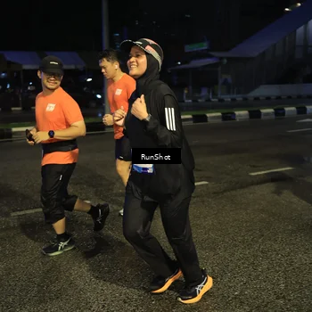 Runner Photo 7909301