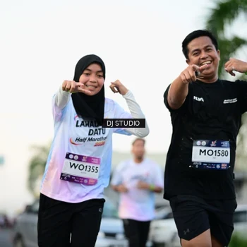 Runner Photo 7909302