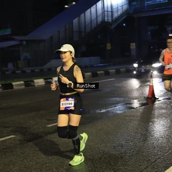 Runner Photo 7909303