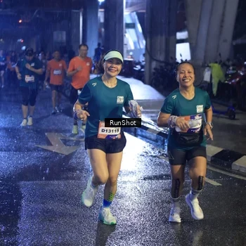 Runner Photo 7909308