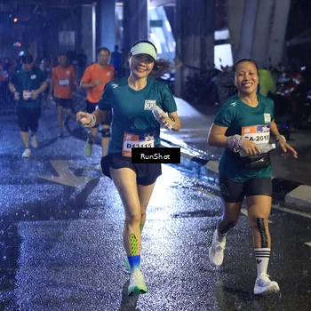 Runner Photo 7909309