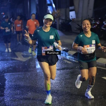 Runner Photo 7909317
