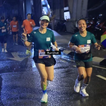 Runner Photo 7909319