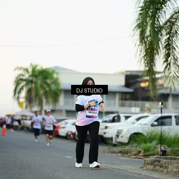 Runner Photo 7909322