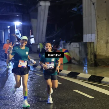 Runner Photo 7909327