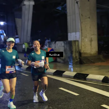 Runner Photo 7909336