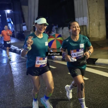 Runner Photo 7909346