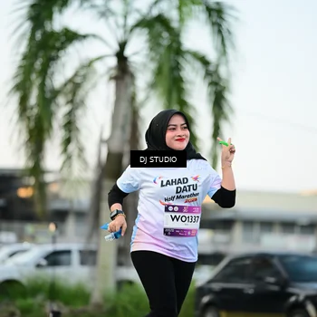 Runner Photo 7909348