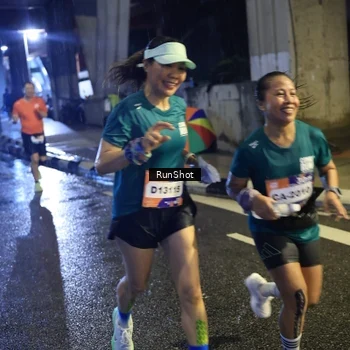 Runner Photo 7909357