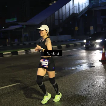 Runner Photo 7909359