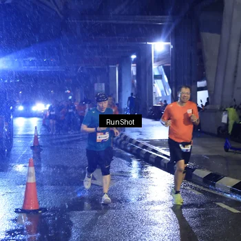 Runner Photo 7909361