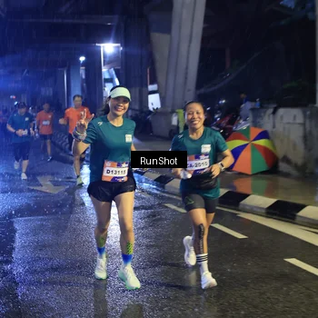 Runner Photo 7909363