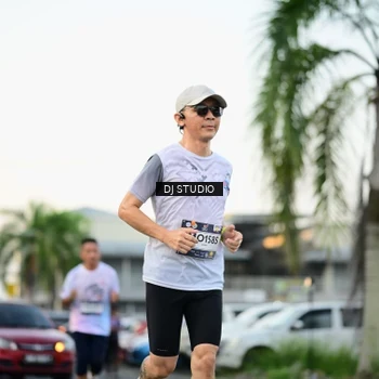 Runner Photo 7909372