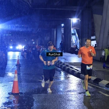 Runner Photo 7909374