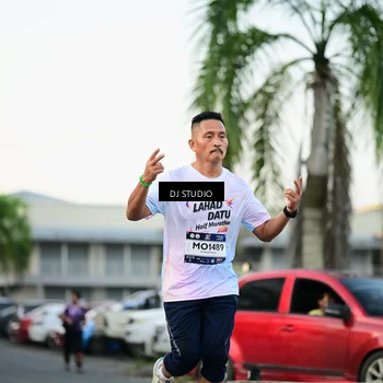 Runner Photo 7909377