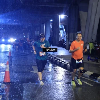 Runner Photo 7909379