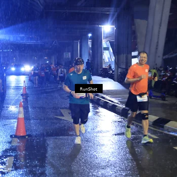 Runner Photo 7909383