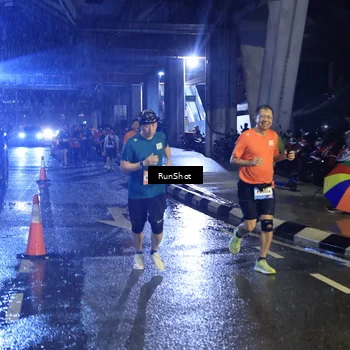 Runner Photo 7909387