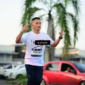 Runner Photo 7909389