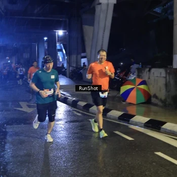 Runner Photo 7909395