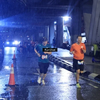 Runner Photo 7909408