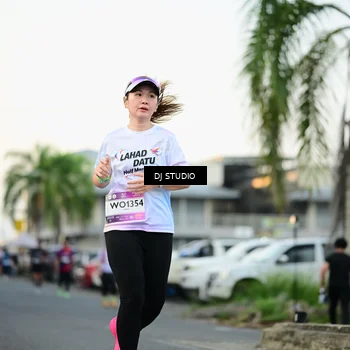 Runner Photo 7909411