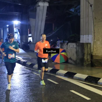 Runner Photo 7909414