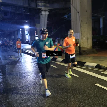 Runner Photo 7909426