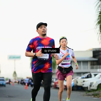 Runner Photo 7909439