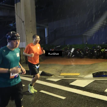 Runner Photo 7909445
