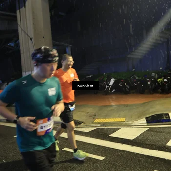 Runner Photo 7909446