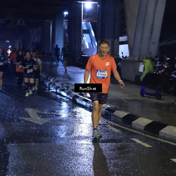 Runner Photo 7909472