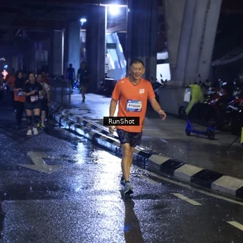 Runner Photo 7909474