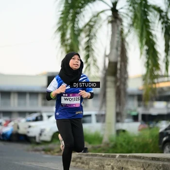 Runner Photo 7909491