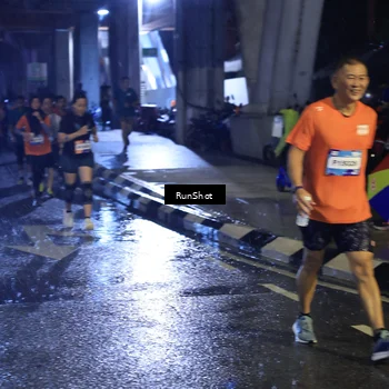 Runner Photo 7909509