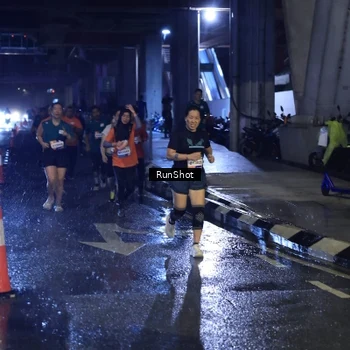 Runner Photo 7909517