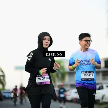 Runner Photo 7909524