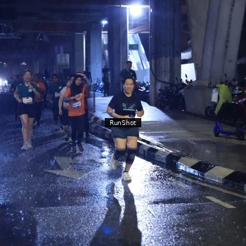 Runner Photo 7909525