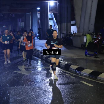 Runner Photo 7909530