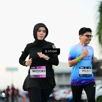 Runner Photo 7909539