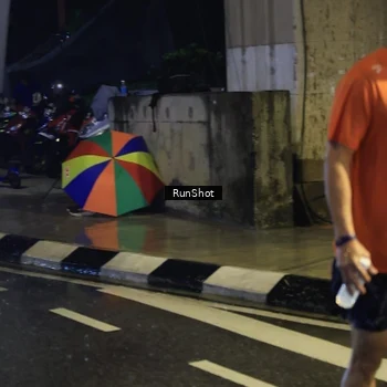 Runner Photo 7909543