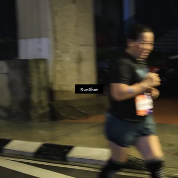 Runner Photo 7909586