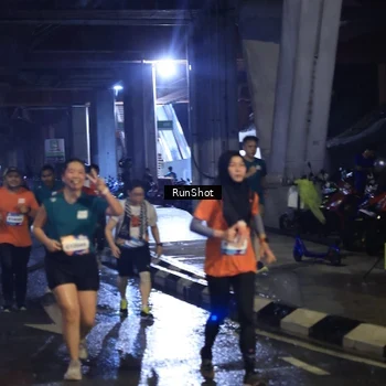 Runner Photo 7909590