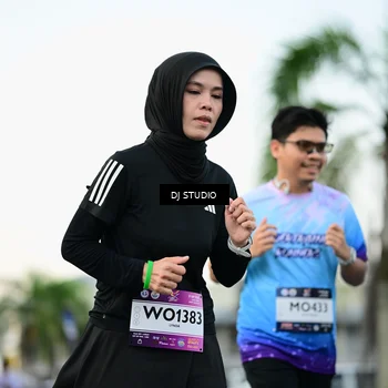 Runner Photo 7909593