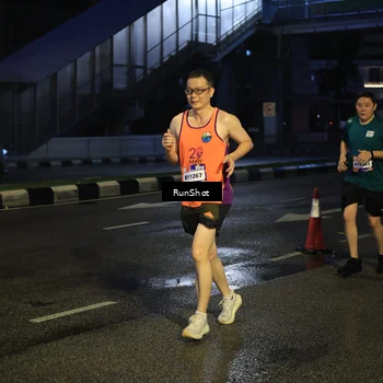 Runner Photo 7909597