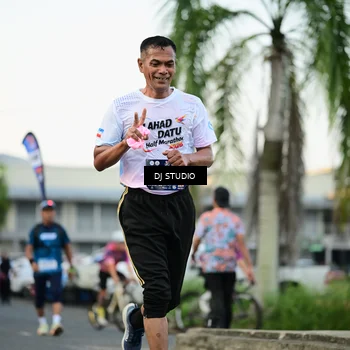 Runner Photo 7909601