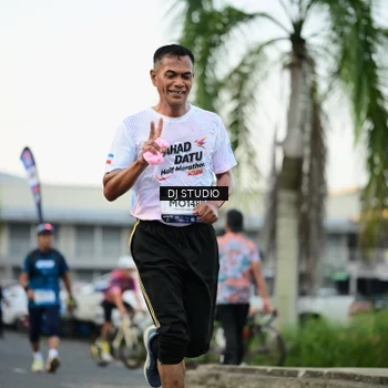 Runner Photo 7909603