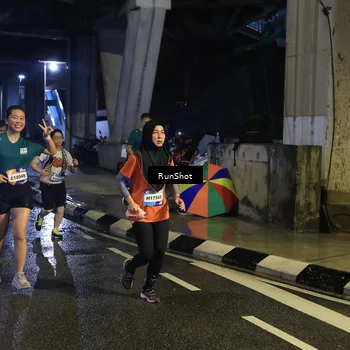 Runner Photo 7909608