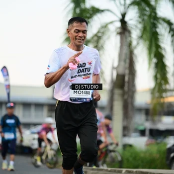 Runner Photo 7909611