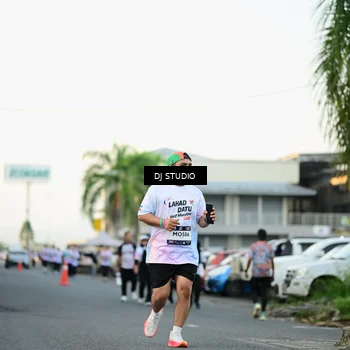 Runner Photo 7909652